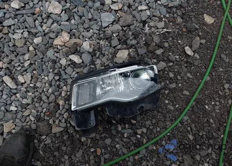 2019 Jeep Grand Cherokee Laredo E 4X4 из США, поврежденный, VIN 1C4RJFAGXKC577137